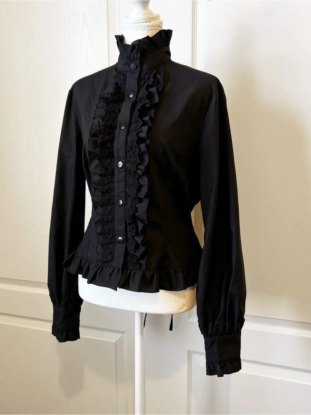 Fanplusfriend Victorian Lolita Black Ruffled High-Collar Button Down Top Large - Picture 2 of 9